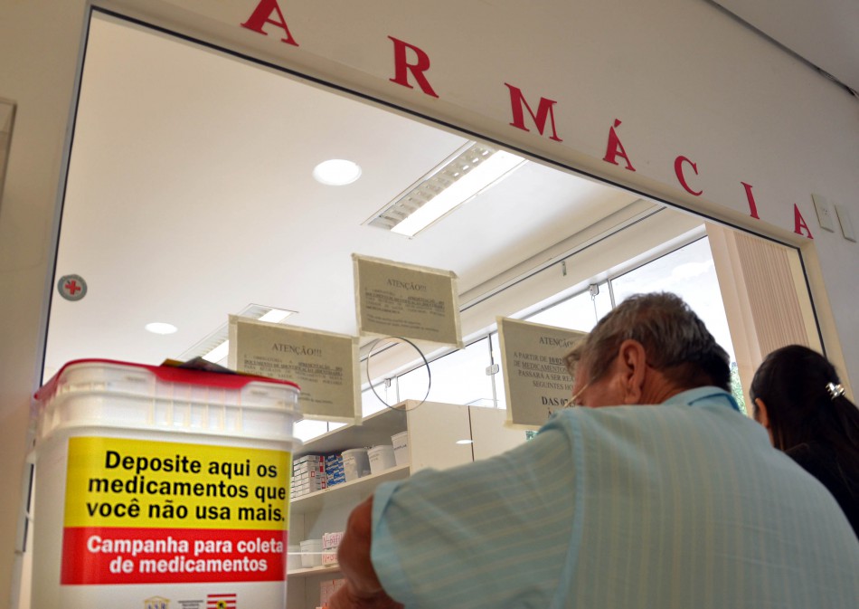 Campanha de coleta de medicamentos vai para as sinaleiras