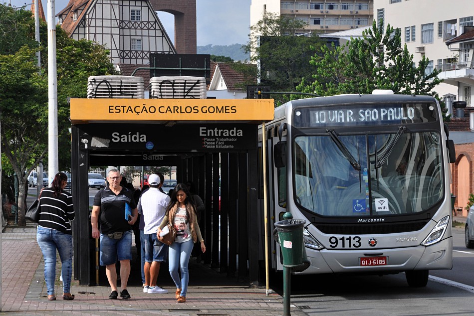 Linha Troncal 10 passa por ajustes para melhora do atendimento