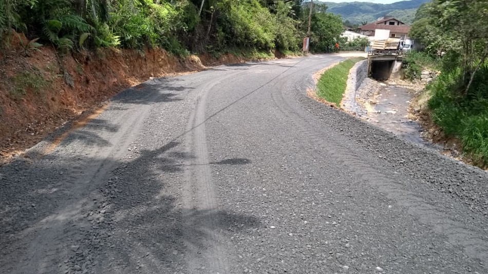 Trabalhos no Morro do Arthur na reta final