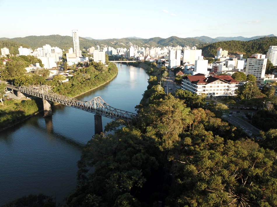 Blumenau é o primeiro município do país a adotar assinatura digital do Gov.br