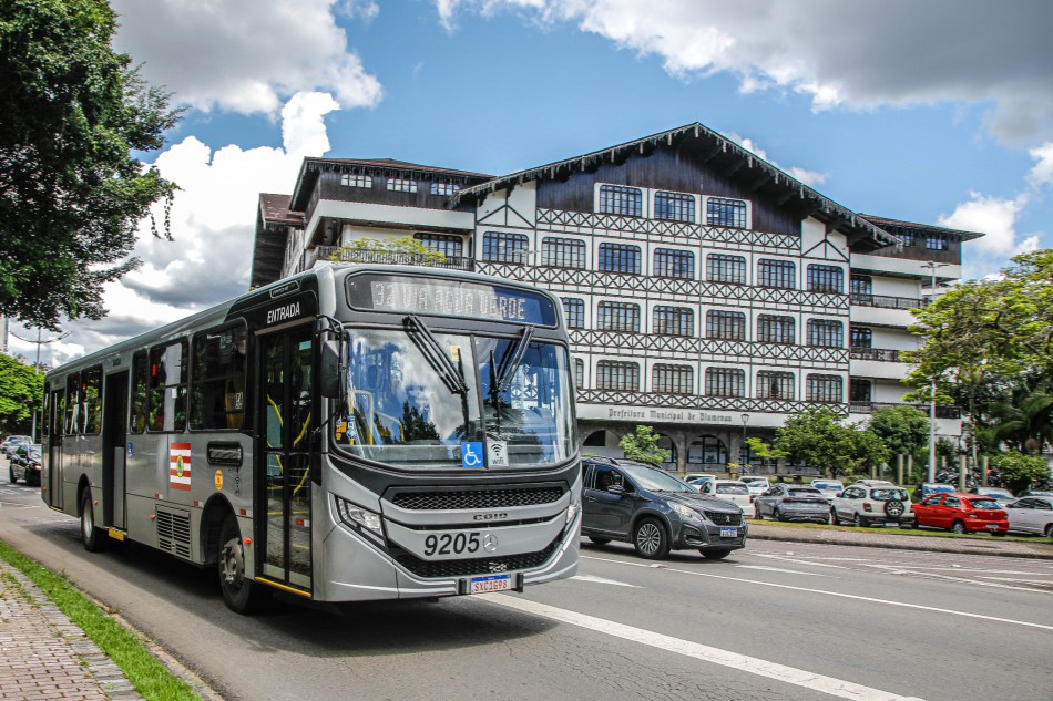 Linhas do transporte coletivo recebem ajustes e inclusão de novas viagens a partir de segunda-feira, dia 13