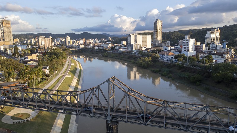 Blumenau ultrapassa marca de 5 mil novos empregos em 2025