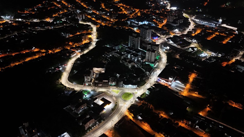 Blumenau prepara novos investimentos em iluminação pública 