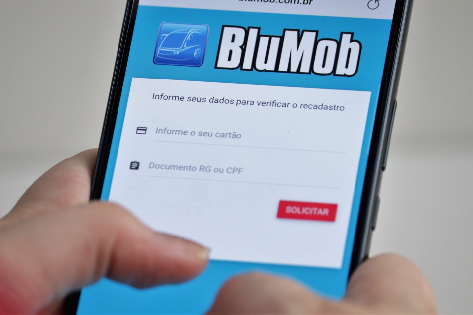 Recadastramento do cartão de estudante no transporte coletivo já pode ser realizado on-line