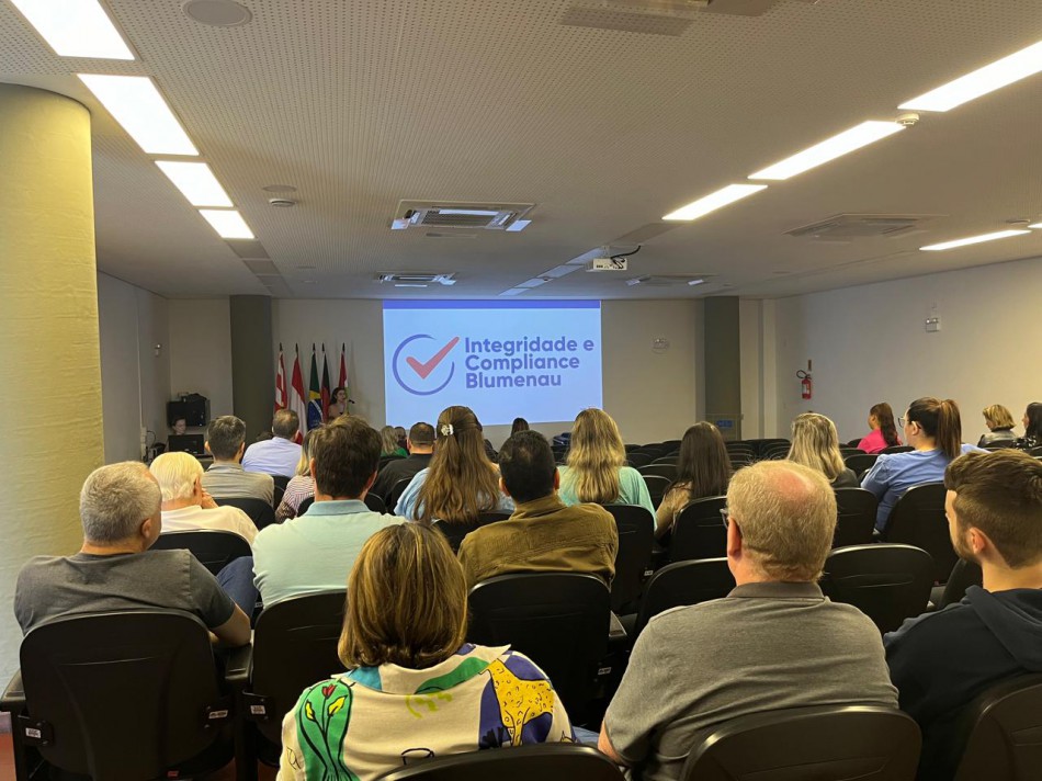 Controladoria-Geral do Município inicia apresentação do Plano de Integridade e Compliance aos servidores municipais